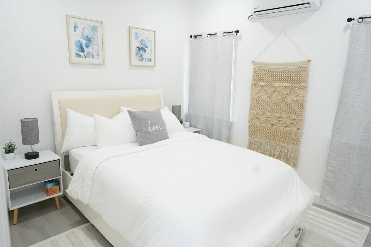 Nhà khách guesthouse 1 phòng ngủ mới xây — US 1br/1ba